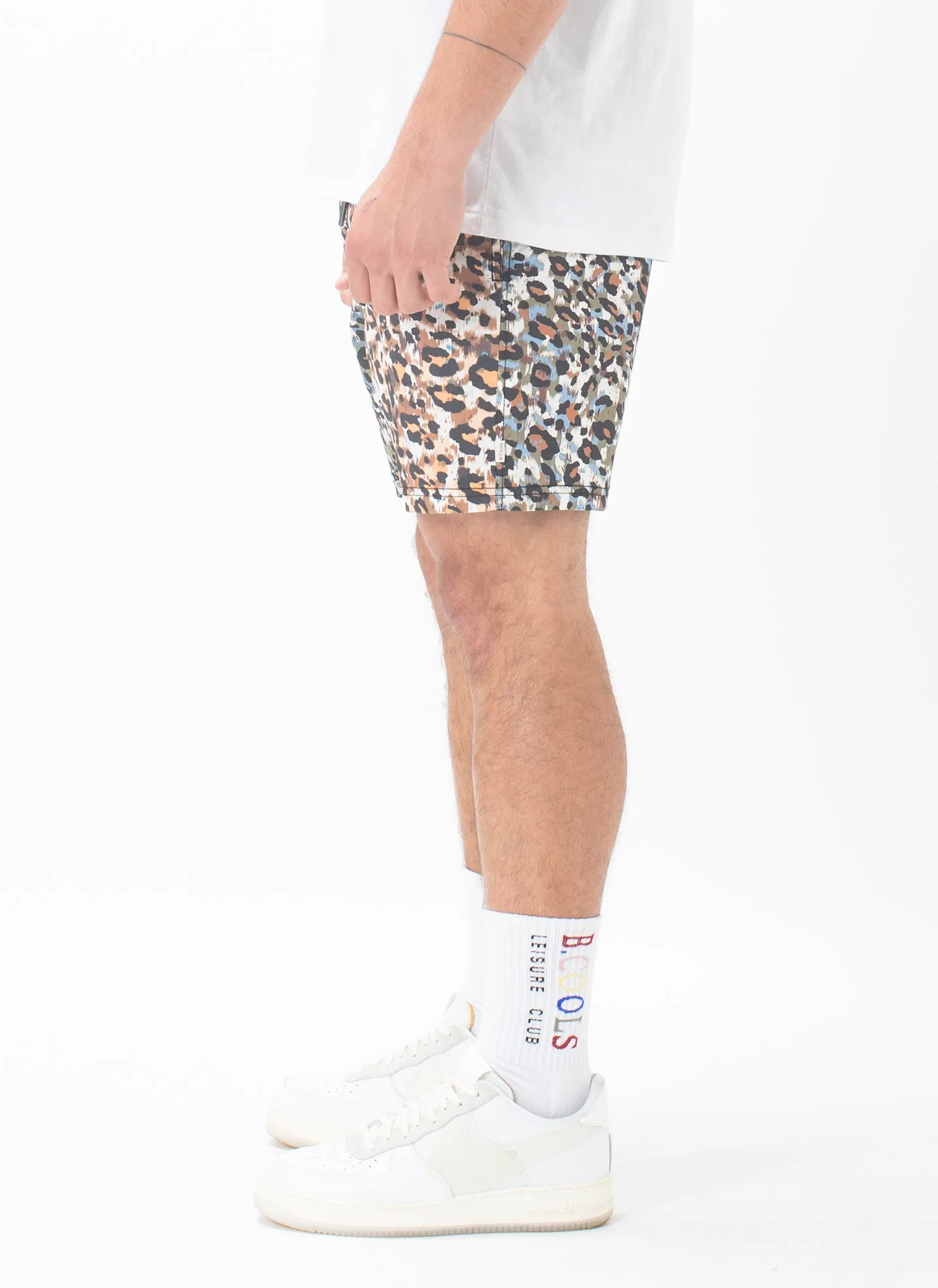 Amphibious 17" Short Animalistic